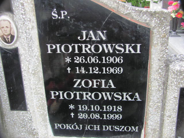 Jan Piotrowski 1906 Chojna - Grobonet - Wyszukiwarka osób pochowanych