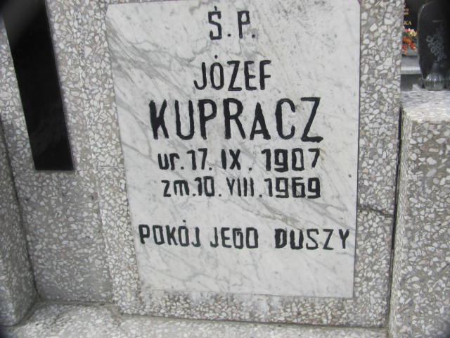 Józef Kupracz 1907 Chojna - Grobonet - Wyszukiwarka osób pochowanych